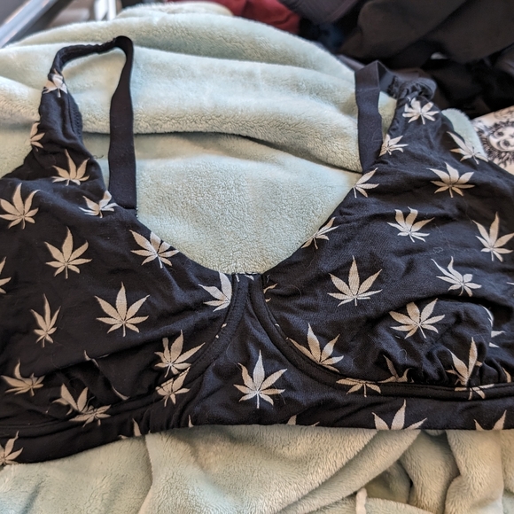 MeUndies feel free longline bra - Picture 2 of 2